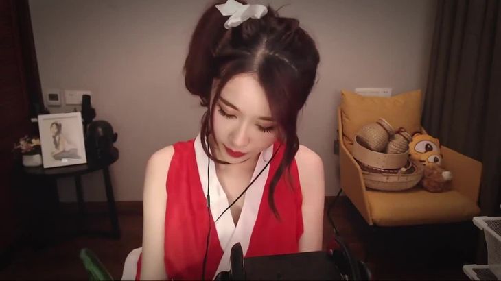 [在线ASMR]ASMR-Sleep-Aid-Sound-Therapy-Cosplay–Massage