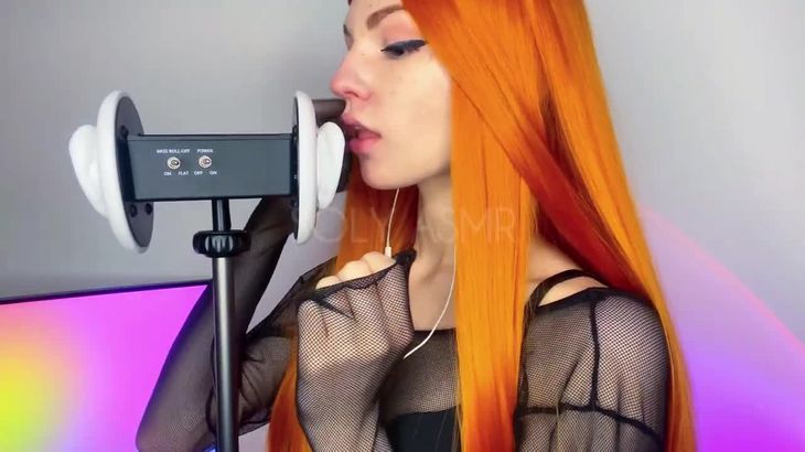 [在线ASMR]高颜值俄罗斯毛妹助眠，特有的舔耳真的绝了！33