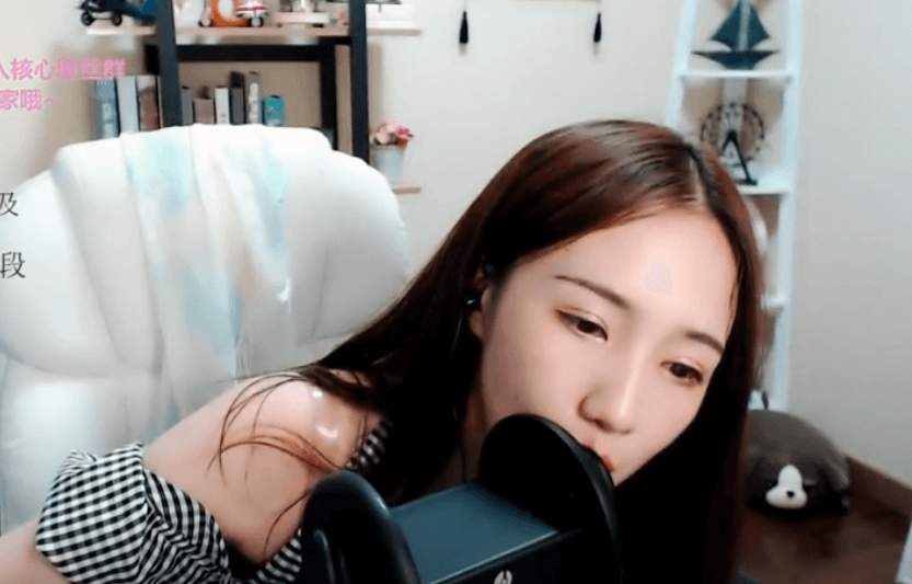 贝拉小姐姐ASMR轻柔掏耳助眠陪伴 催眠掏耳朵贝拉小姐姐助眠ASMR