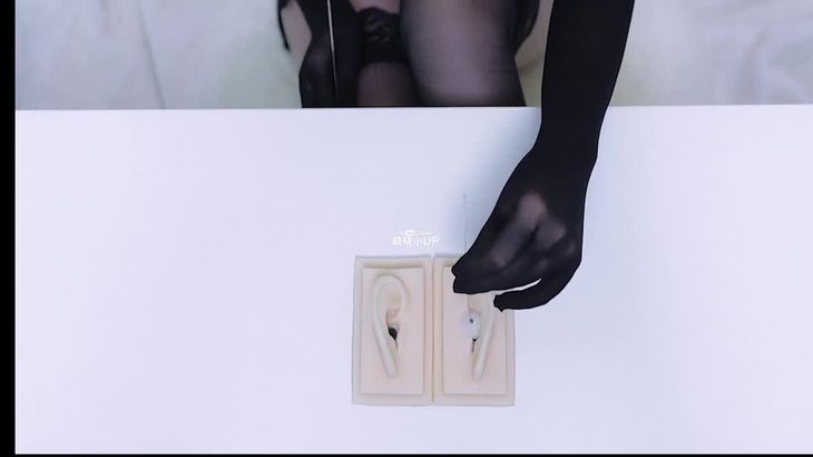 [在线ASMR][晓晓小UP]医用耳朵、黑丝为你超长升天