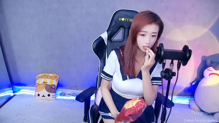 [在线ASMR]ASRM斗鱼悦儿超火定制助眠视频合集 22