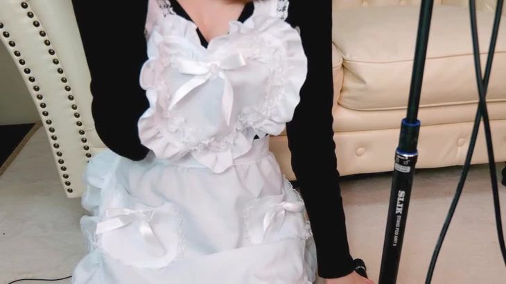 [在线ASMR] ASMR利香 エプロンが似合う巨乳新妻の耳舐め♡