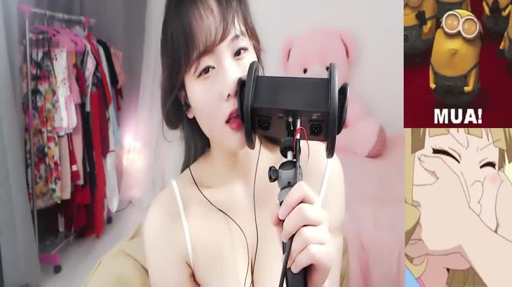 [在线ASMR]Ear Cleaning,Massage Mouth Sounds