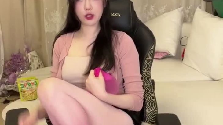 [在线ASMR][轩子巨二兔]特殊视脚助眠合集 2