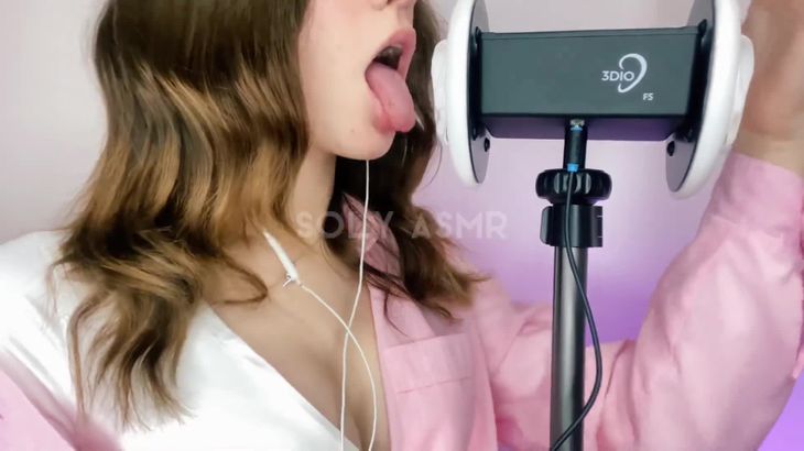 [在线ASMR]高颜值俄罗斯毛妹助眠，特有的舔耳真的绝了！18